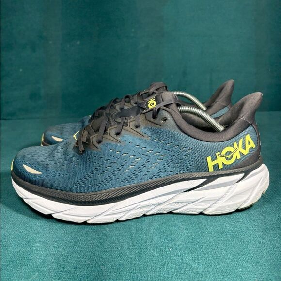 Hoka One Clifton 8 Green Athletic cushioned shoes men’s size 12 main image 5